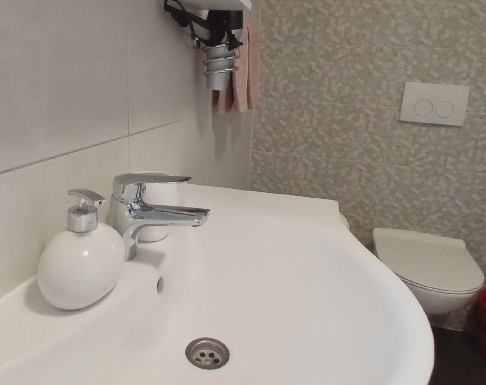 Apartman Diana,Free Parking PUY Exterior foto