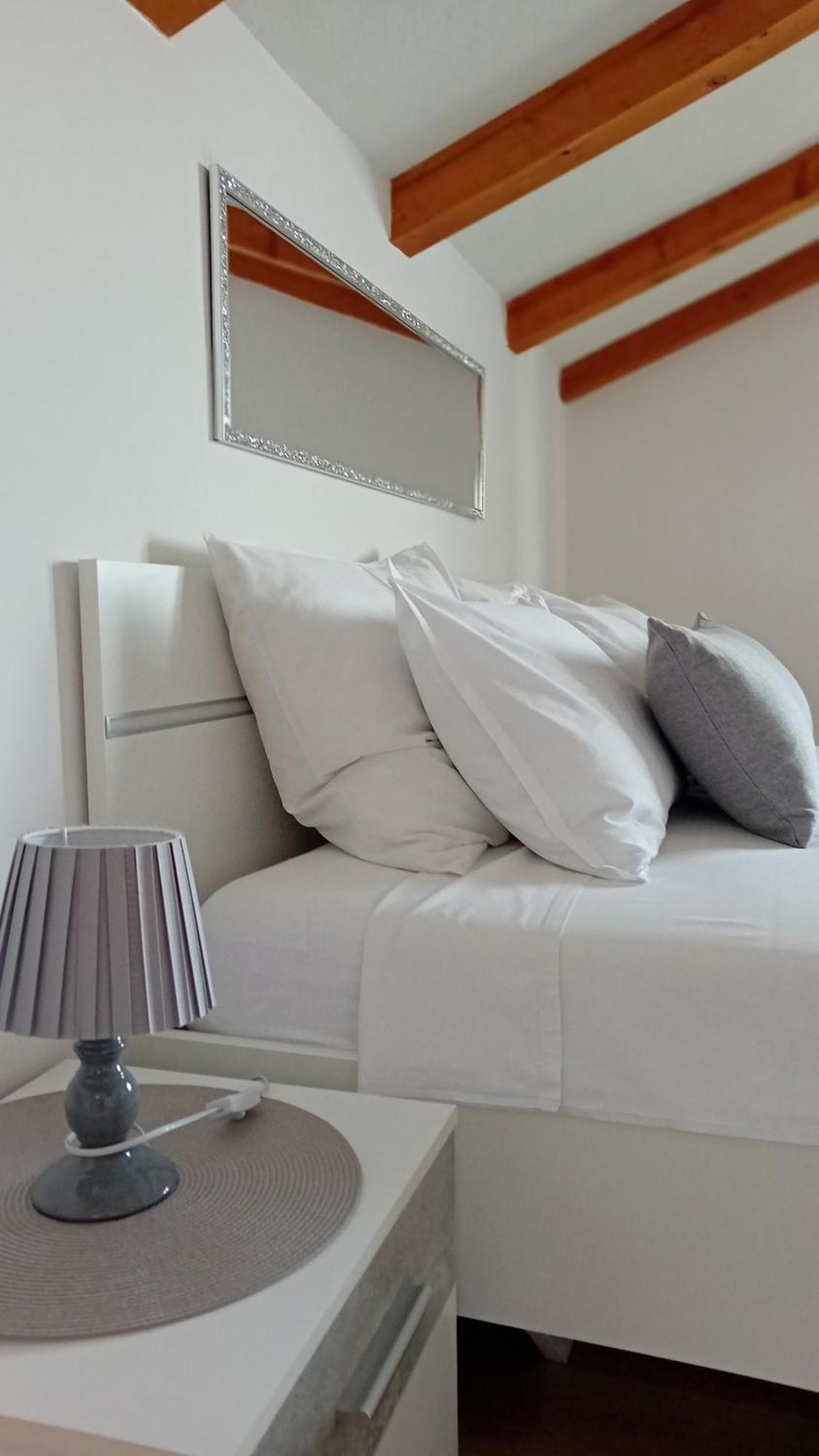 Apartman Diana,Free Parking PUY Exterior foto