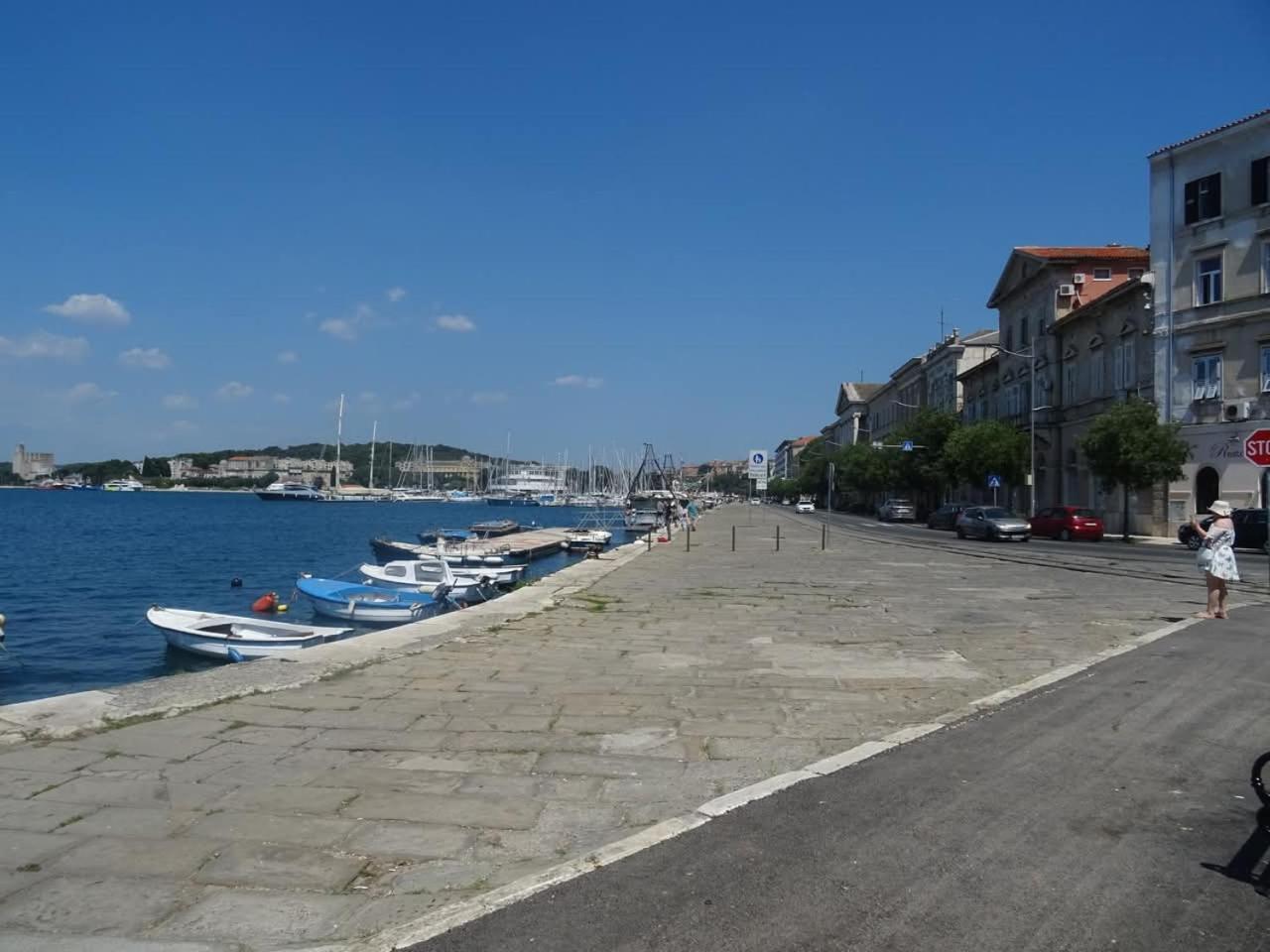 Apartman Diana,Free Parking PUY Exterior foto